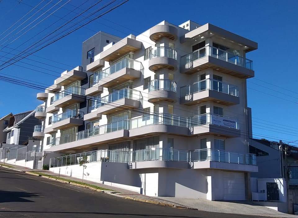 Laurici – Edificação 5 pavimentos